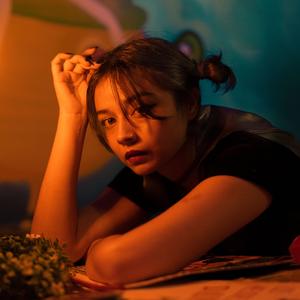 鲍朋月